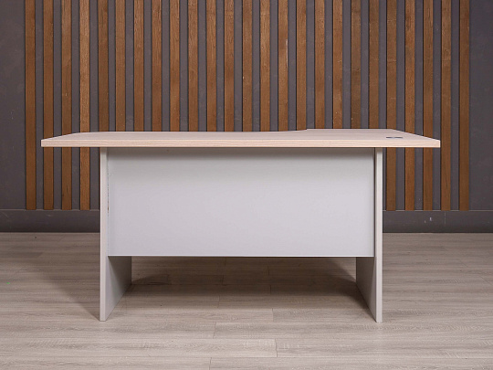 Стол эргономичный ДСП Дуб Россия