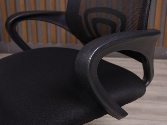 Офисное кресло Easy Chair Ткань Чёрный Россия