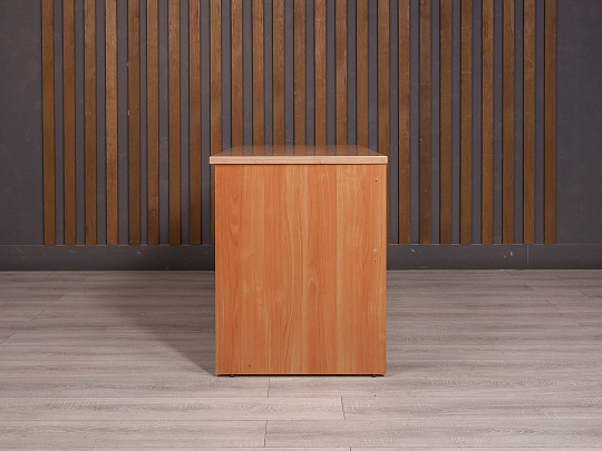 Стол прямоугольный ДСП Орех Россия