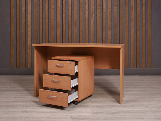 Стол с тумбой ДСП Бук Россия