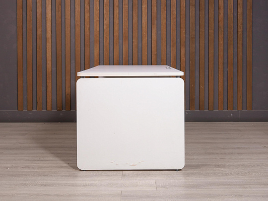 Стол прямоугольный ДСП Белый Россия