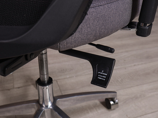 Кресло руководителя Ткань Серый Россия