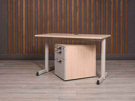 Стол с тумбой Steelcase ДСП Дуб США