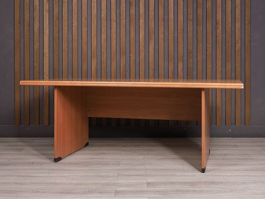 Стол руководителя ДСП Орех Россия