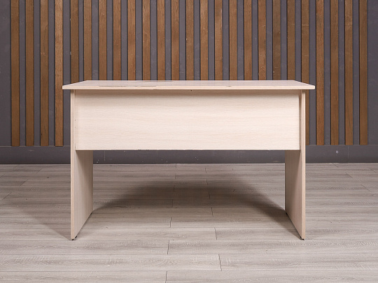 Стол прямоугольный ДСП Дуб Россия