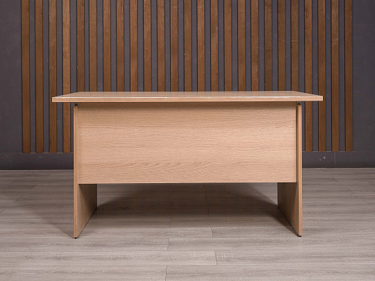 Стол прямоугольный ДСП Орех Россия