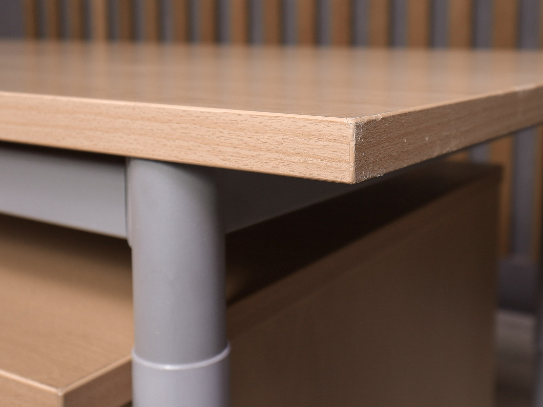 Стол с тумбой EFG ДСП Клен Швеция (2157-11085)