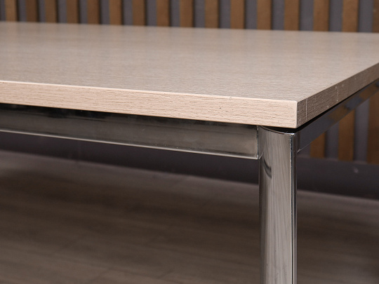 Стол для переговоров ДСП Ясень шимо Россия