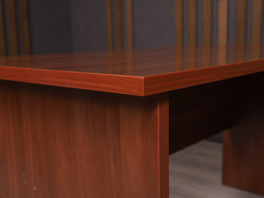 Стол с тумбой ДСП Вишня Россия