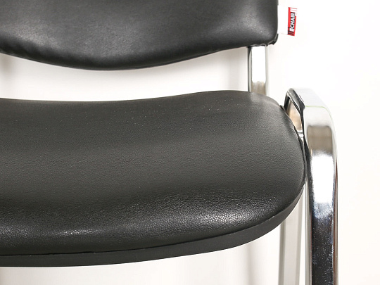 Офисный стул ИЗО Искусственная кожа Цвет в ассортименте Россия