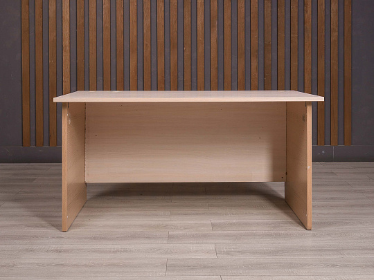 Стол прямоугольный ДСП Клен Россия