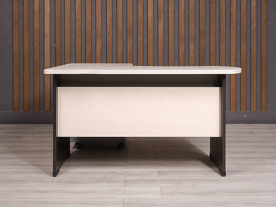 Стол с тумбой Berlin ДСП Дуб Россия