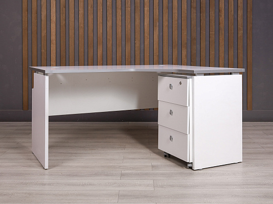 Стол с тумбой ДСП Белый Россия