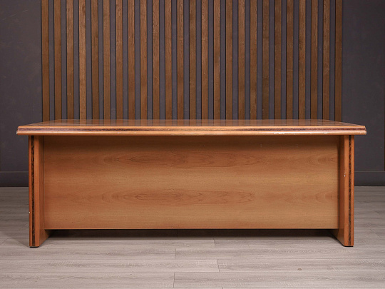 Стол руководителя ДСП Орех Россия