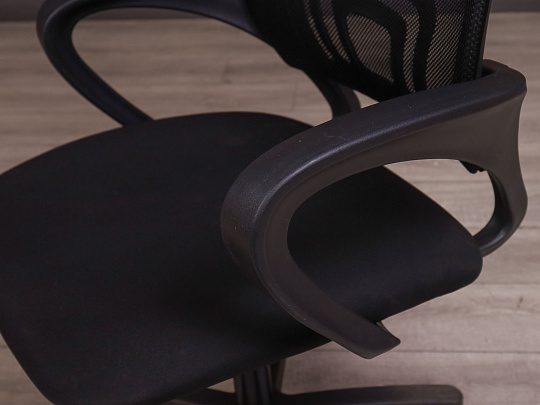 Офисное кресло Easy Chair Ткань Чёрный Россия