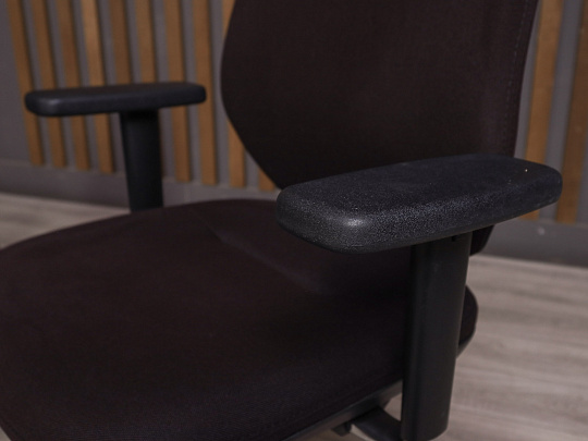 Офисное кресло Vitra Ткань Коричневый Россия