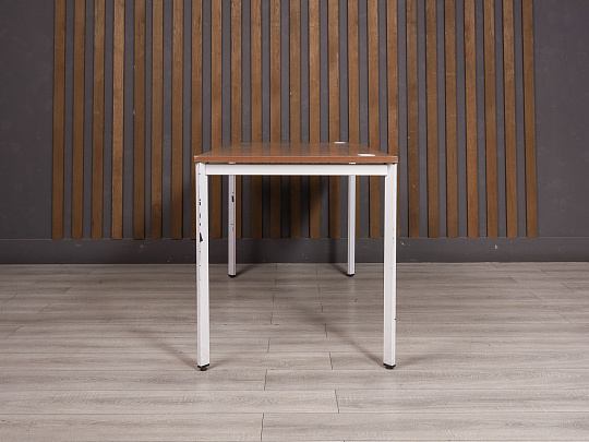 Стол прямоугольный ДСП Орех Россия