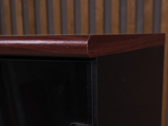 Шкаф для документов ДСП Махагон Россия