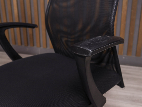 Офисное кресло BURO Ткань Чёрный Россия