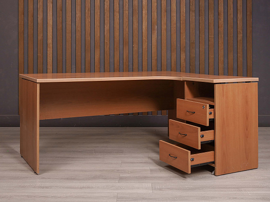 Стол с тумбой ДСП Орех Россия
