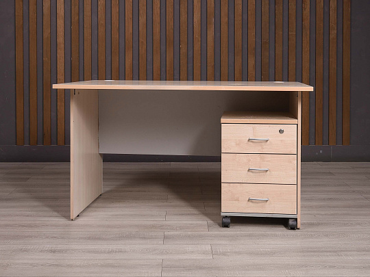 Стол с тумбой ДСП Дуб Россия