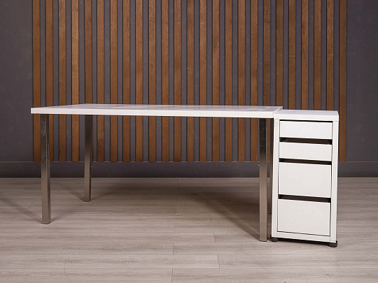 Стол с тумбой IKEA ДСП Белый Россия