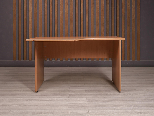 Стол эргономичный ДСП Бук Россия