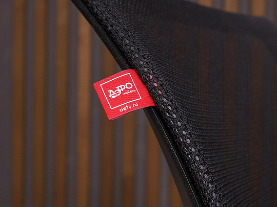 Офисное кресло ДЭФО Ткань Чёрный Россия