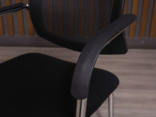 Конференц-кресло Ткань Чёрный Россия