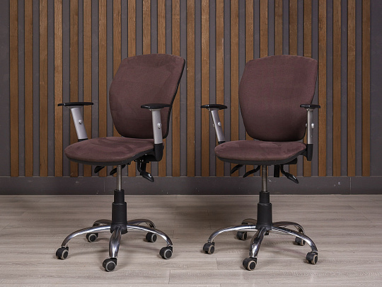 Офисное кресло Ткань Коричневый Россия