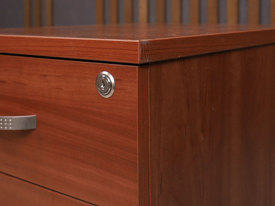 Тумба подкатная ДСП Вишня Россия