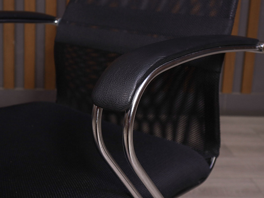 Офисное кресло Ткань Чёрный Россия