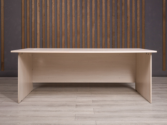 Стол прямоугольный ДСП Дуб Россия