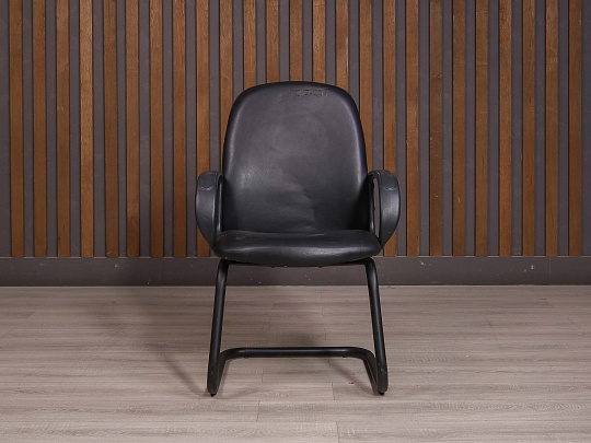 Конференц-кресло CHAIRMAN Искусственная кожа Чёрный Россия