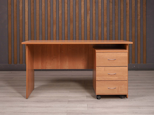 Стол с тумбой ДСП Ольха Россия