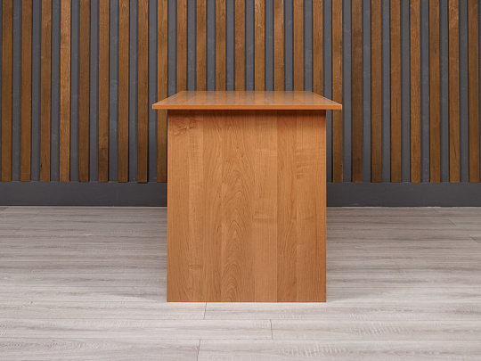 Стол прямой 1400x700 ДСП Ольха Россия