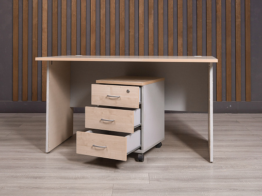 Стол с тумбой ДСП Дуб Россия