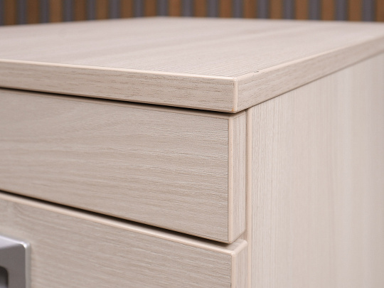 Тумба подкатная ДСП Дуб Россия