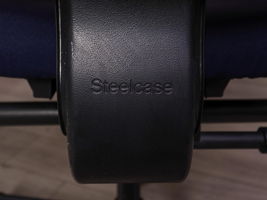 Офисное кресло Steelcase Let`s B Ткань Синий США