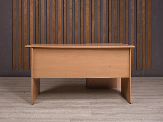 Стол с тумбой ДСП Клен Россия