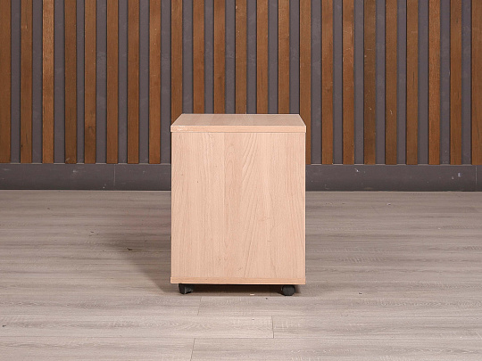 Тумба подкатная ДСП Клен Россия