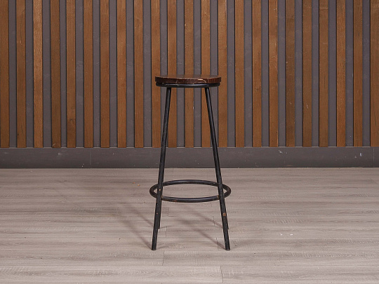 Офисный стул Дерево Орех Россия