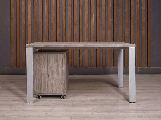 Стол с тумбой ДСП Ясень шимо Россия