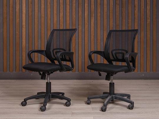 Офисное кресло Ткань Чёрный Россия