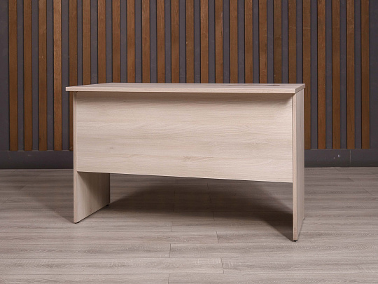 Стол прямоугольный ДСП Дуб Россия