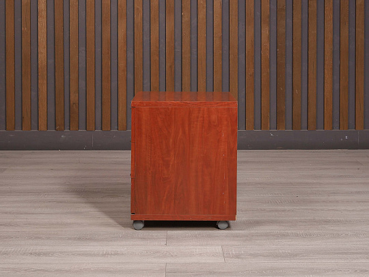 Тумба подкатная ДСП Вишня Россия