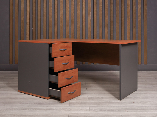 Стол с тумбой ДСП Орех Россия