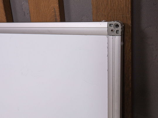 Доска магнитно-маркерная Металл Белый Россия