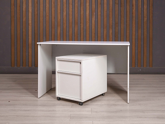 Стол с тумбой ДСП Белый Россия