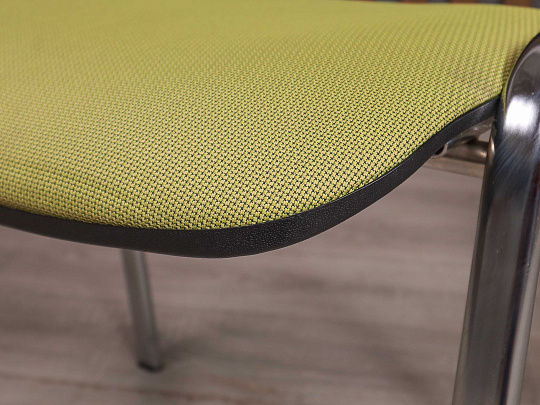 Офисный стул Nowy Styl Ткань Зелёный Россия